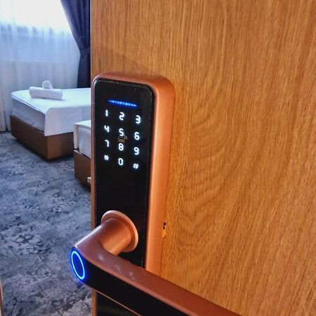 Stay Inn Rediu Valea Lupului  Kültér fotó
