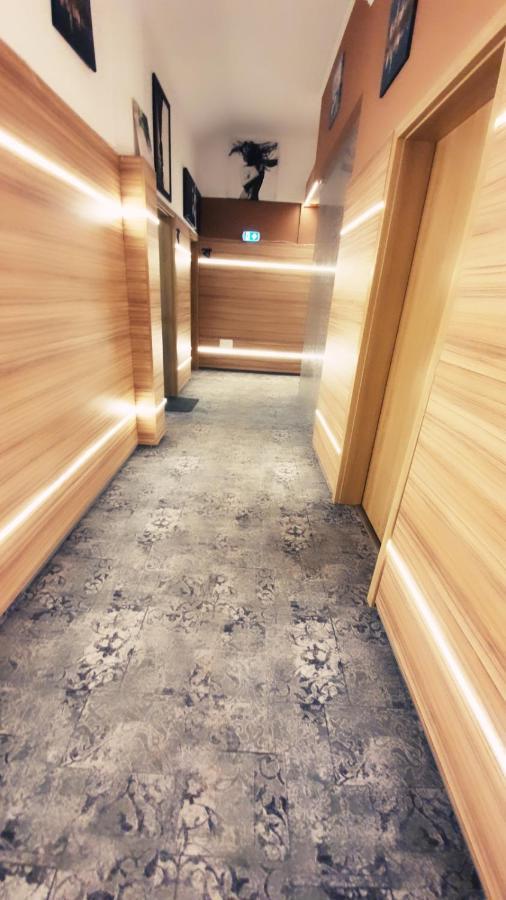Stay Inn Rediu Valea Lupului  Kültér fotó