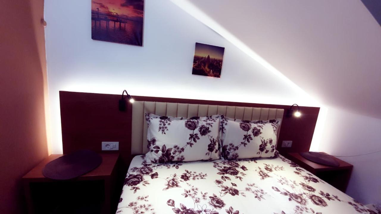 Stay Inn Rediu Valea Lupului  Kültér fotó