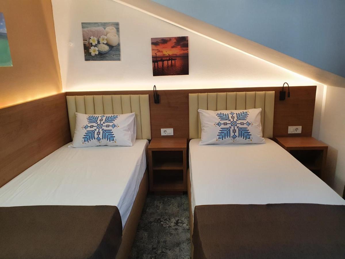 Stay Inn Rediu Valea Lupului  Kültér fotó