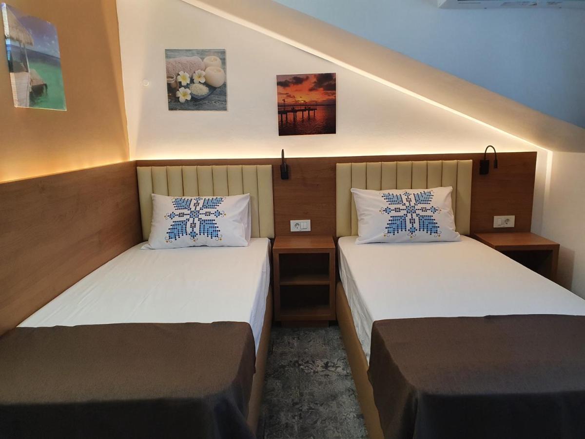 Stay Inn Rediu Valea Lupului  Kültér fotó