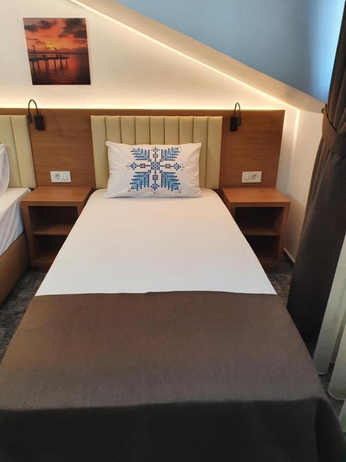 Stay Inn Rediu Valea Lupului  Kültér fotó