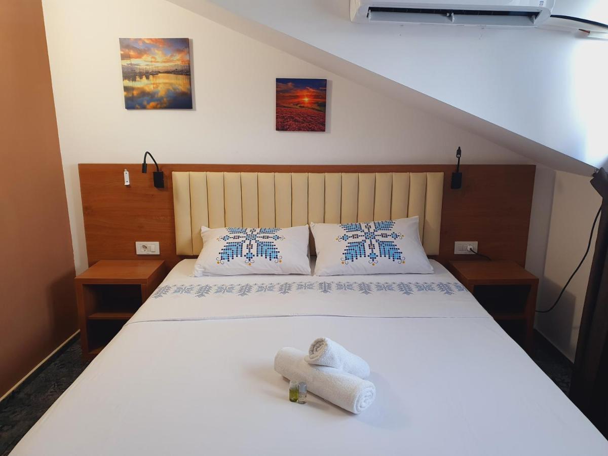 Stay Inn Rediu Valea Lupului  Kültér fotó