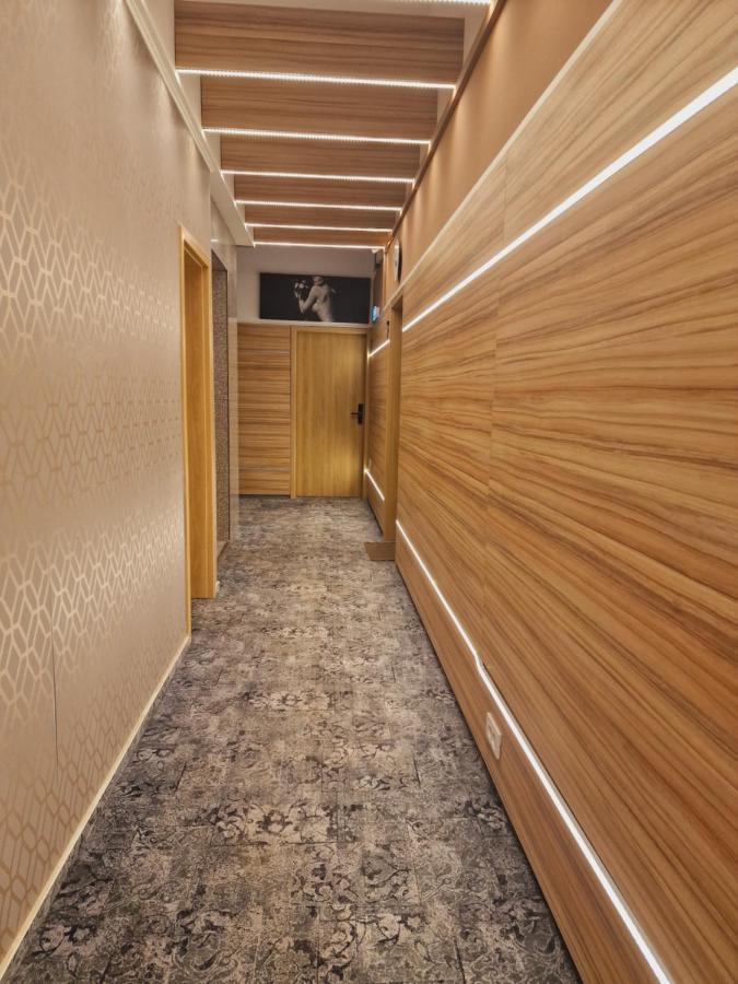 Stay Inn Rediu Valea Lupului  Kültér fotó