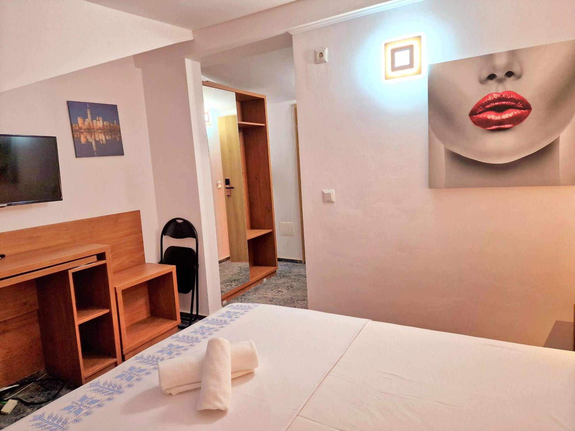 Stay Inn Rediu Valea Lupului  Kültér fotó